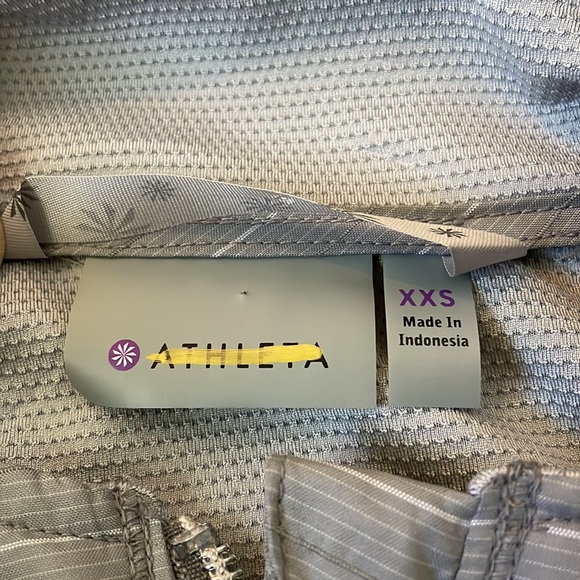 Athleta Nylon Reflective Windbreaker Jacket in Grey, XXS - Picture 2 of 5